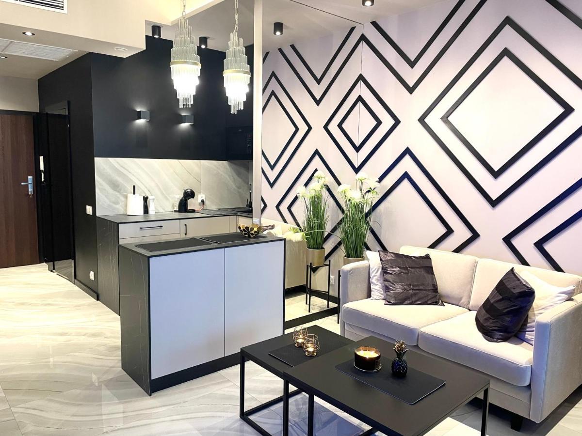 Apartament Elegance Hanza Tower Щецин Экстерьер фото