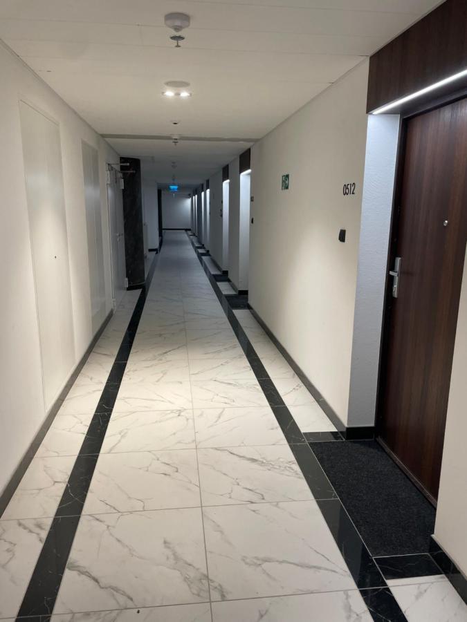 Apartament Elegance Hanza Tower Щецин Экстерьер фото