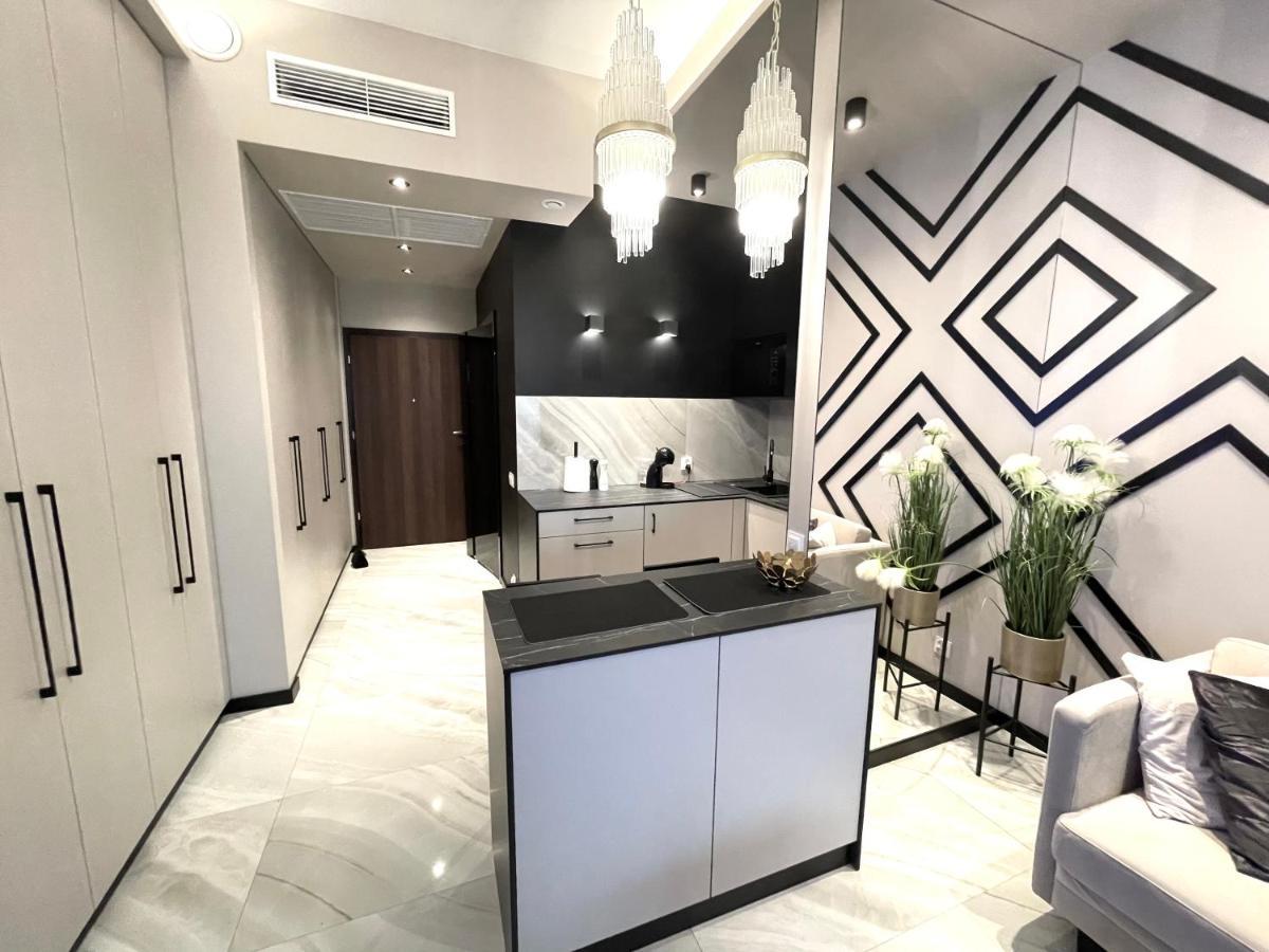 Apartament Elegance Hanza Tower Щецин Экстерьер фото